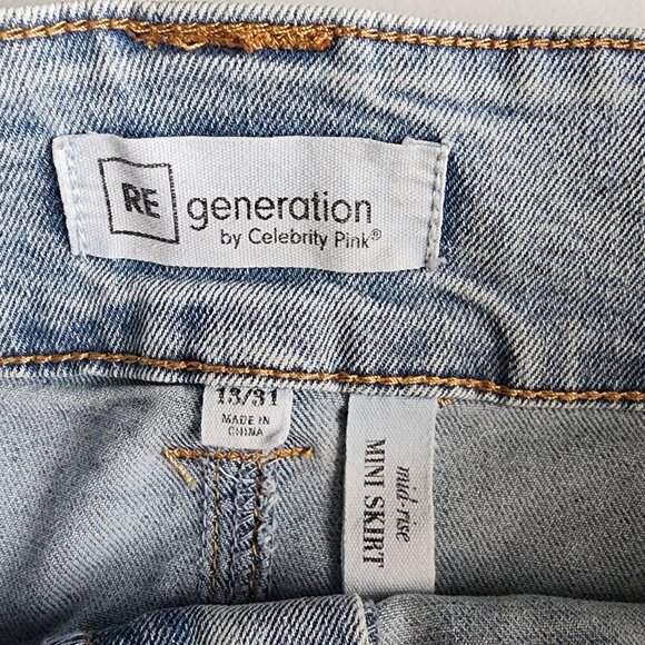 Regeneration by Celebrity Pink Blue Denim Cargo Mini Skirt in Mid Rise - Picture 6 of 9